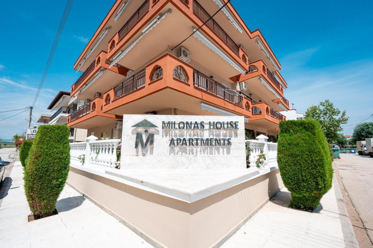 Milonas House Apartments Paralia Dionysiou Exteriér fotografie
