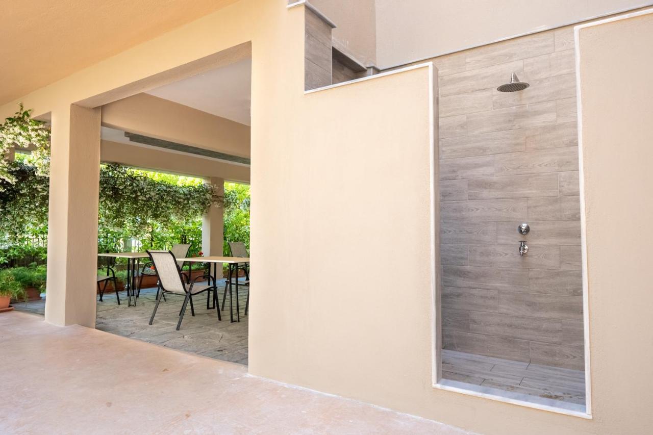 Milonas House Apartments Paralia Dionysiou Exteriér fotografie