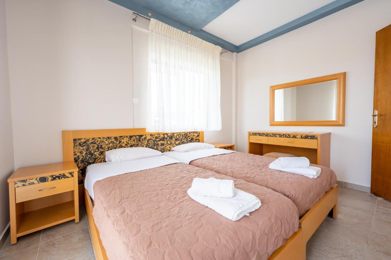 Milonas House Apartments Paralia Dionysiou Exteriér fotografie