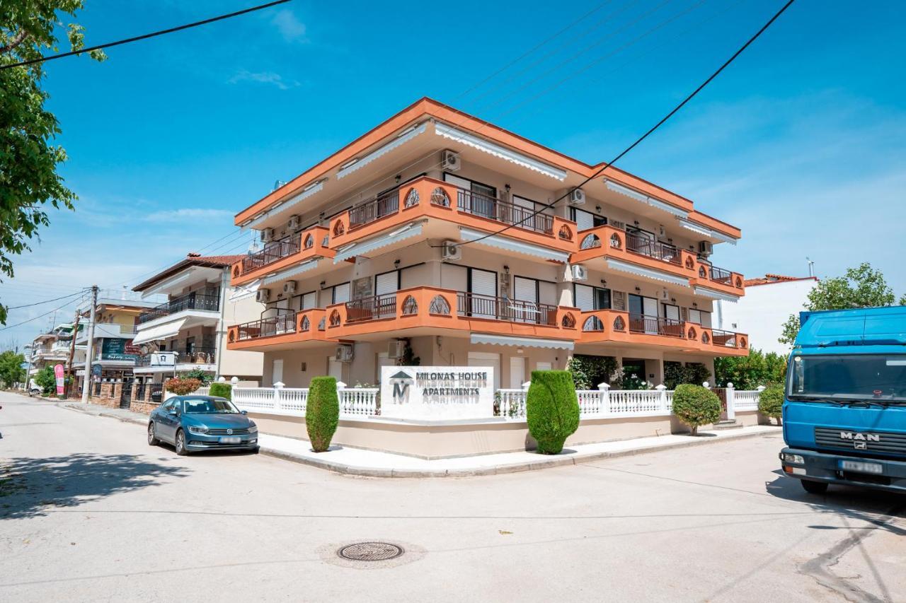 Milonas House Apartments Paralia Dionysiou Exteriér fotografie