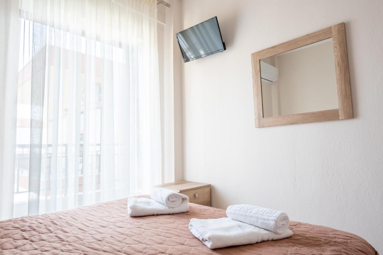 Milonas House Apartments Paralia Dionysiou Exteriér fotografie