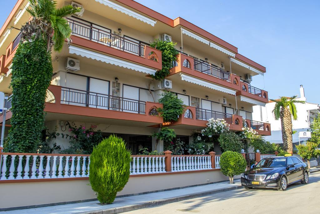 Milonas House Apartments Paralia Dionysiou Exteriér fotografie