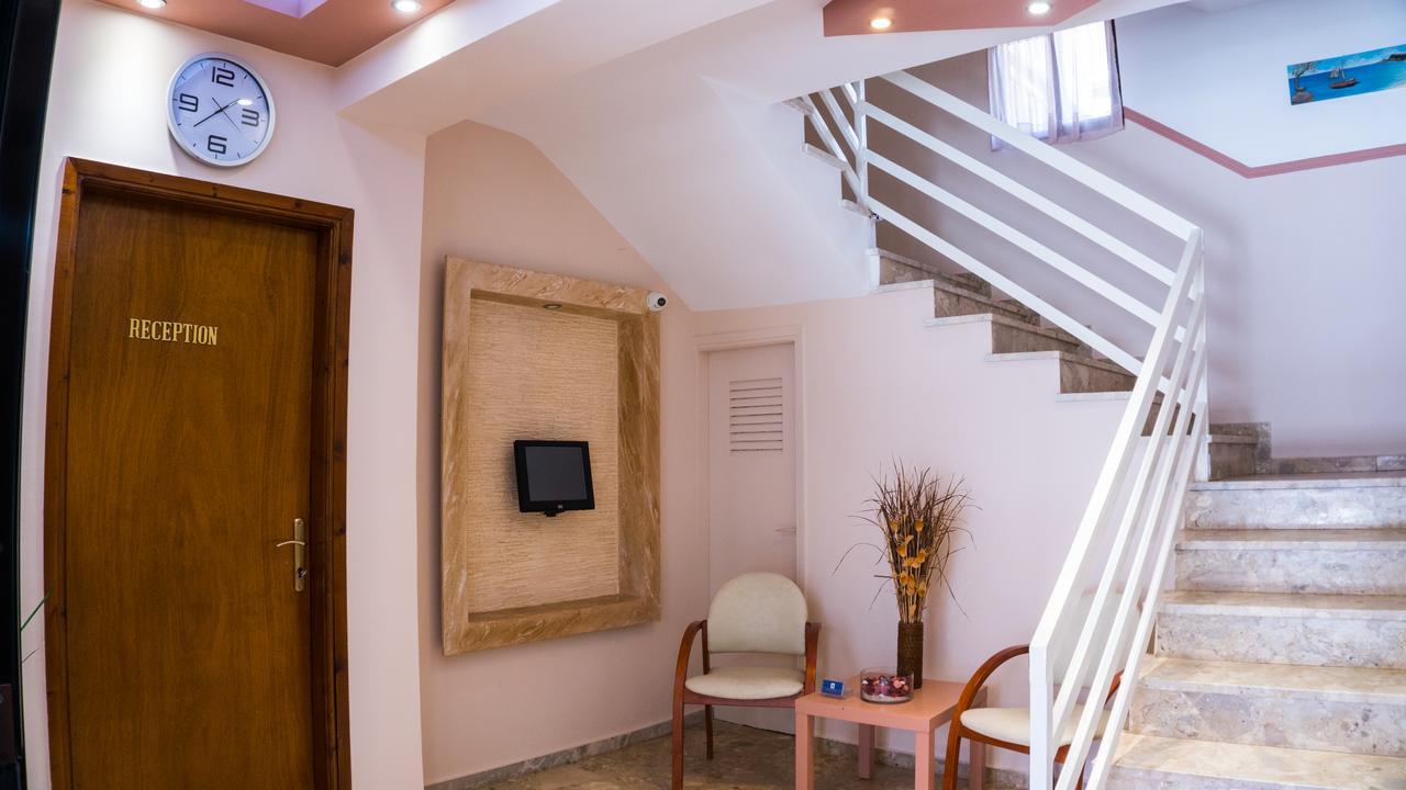 Milonas House Apartments Paralia Dionysiou Exteriér fotografie
