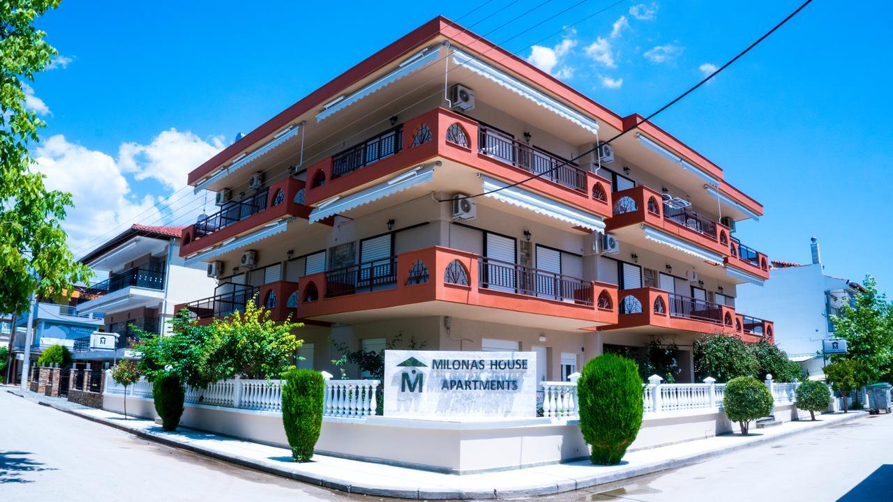 Milonas House Apartments Paralia Dionysiou Exteriér fotografie